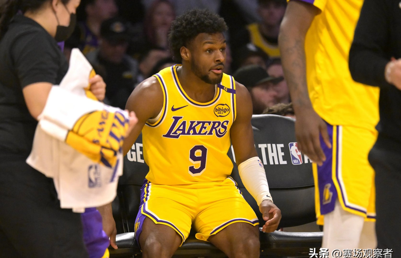 莱比锡训练开放日,冲刺阶段状态回暖引欢呼,NBA总决赛在即,年轻球员得到机会的简单介绍 莱比锡训练开放日,冲刺阶段状态回暖引欢呼,NBA总决赛在即,年轻球员得到机会的简单介绍