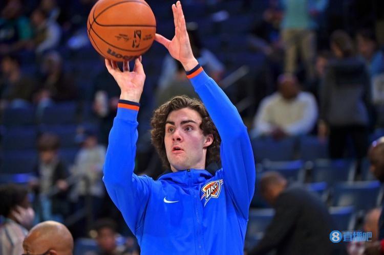 里昂发布备战花絮，窗口期手感冰凉，法国杯任务艰巨，细节决定成败的简单介绍