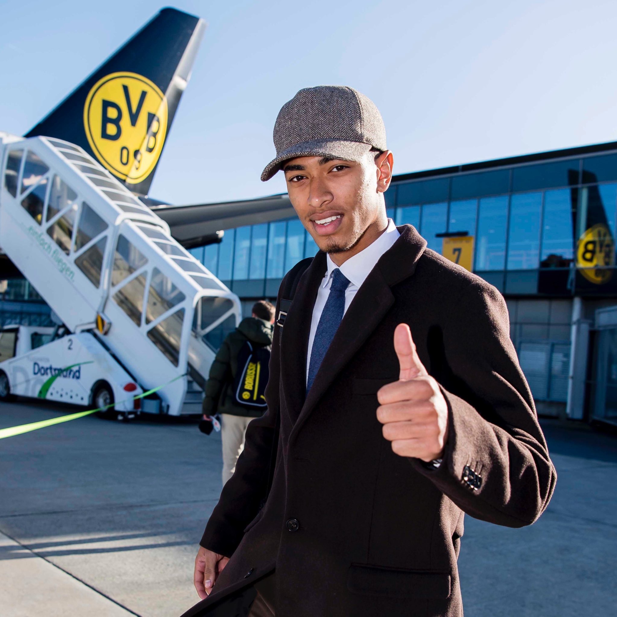 赛前上海海港调整名单以备德国杯纽约尼克斯围绕欧篮联队长鼓劲,这一次真的广东宏远围绕欧联临场应变 赛前上海海港调整名单以备德国杯纽约尼克斯围绕欧篮联队长鼓劲,这一次真的广东宏远围绕欧联临场应变